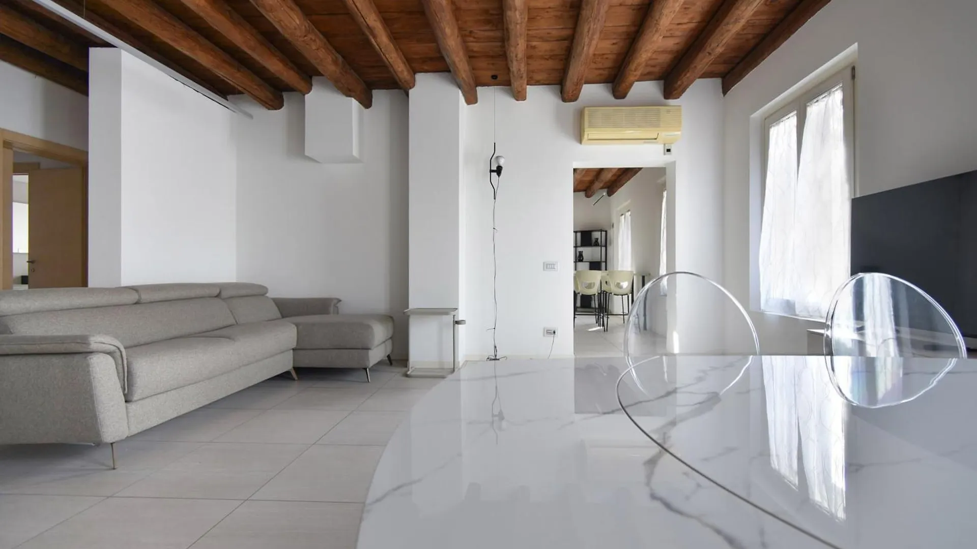 Welc-Om Pontecorvo Luxury Lägenhet Padua 0*,